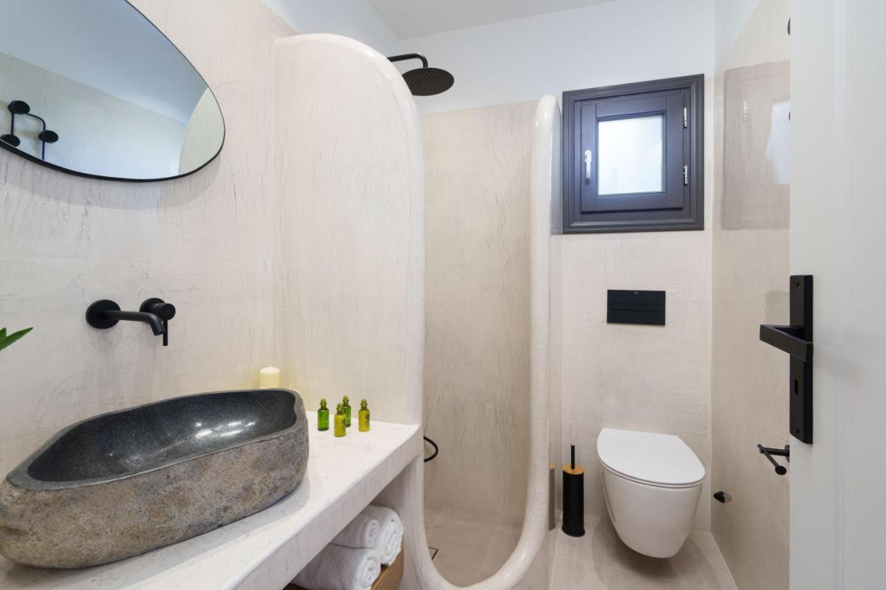 Almira Luxury Suites Perivolos  Eksteriør bilde
