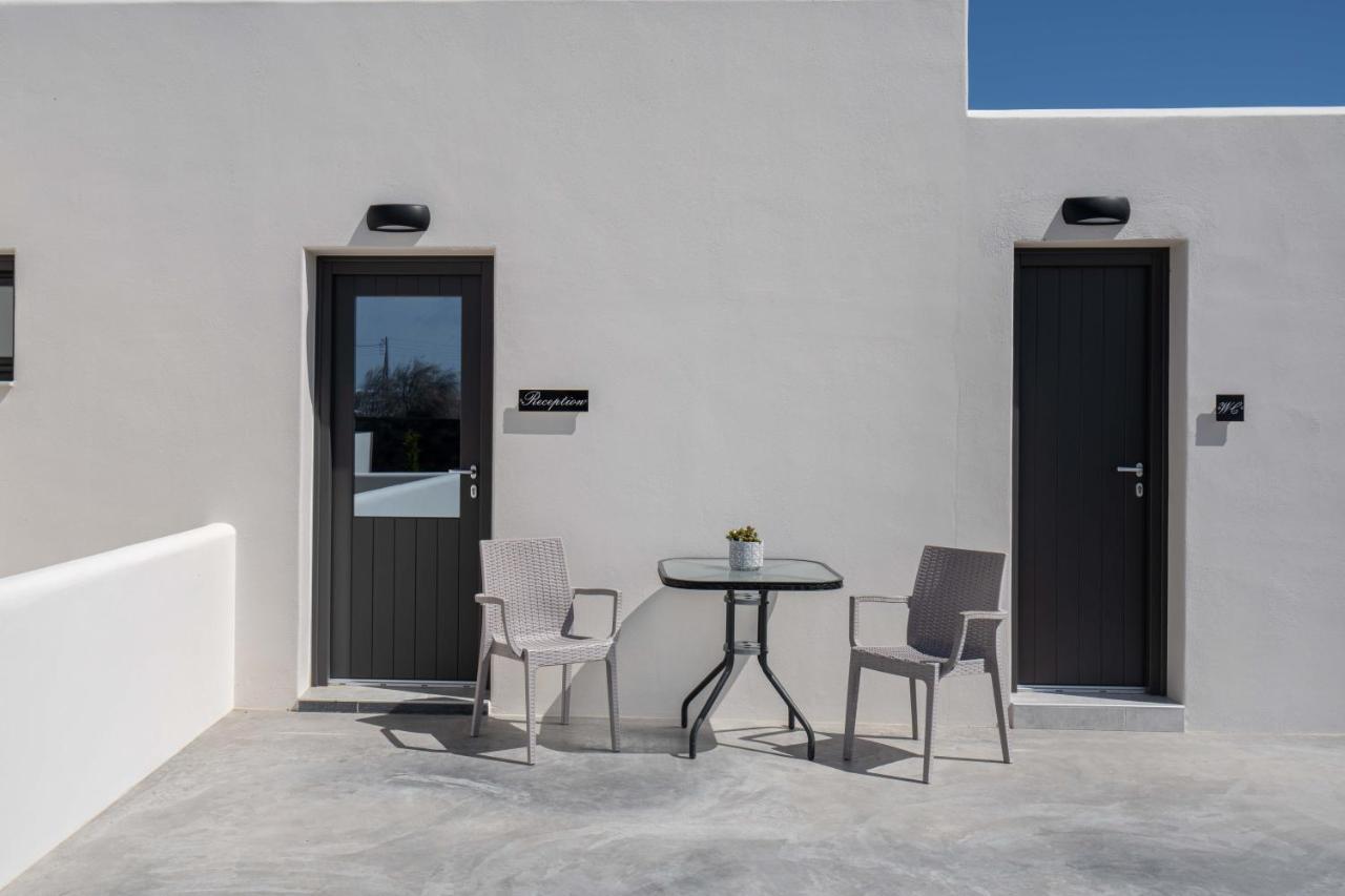 Almira Luxury Suites Perivolos  Eksteriør bilde
