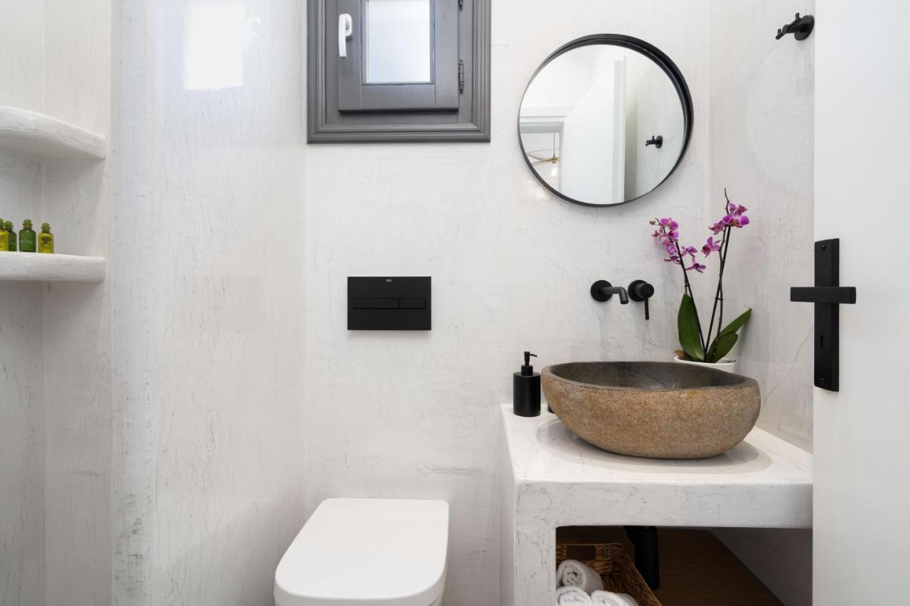 Almira Luxury Suites Perivolos  Eksteriør bilde