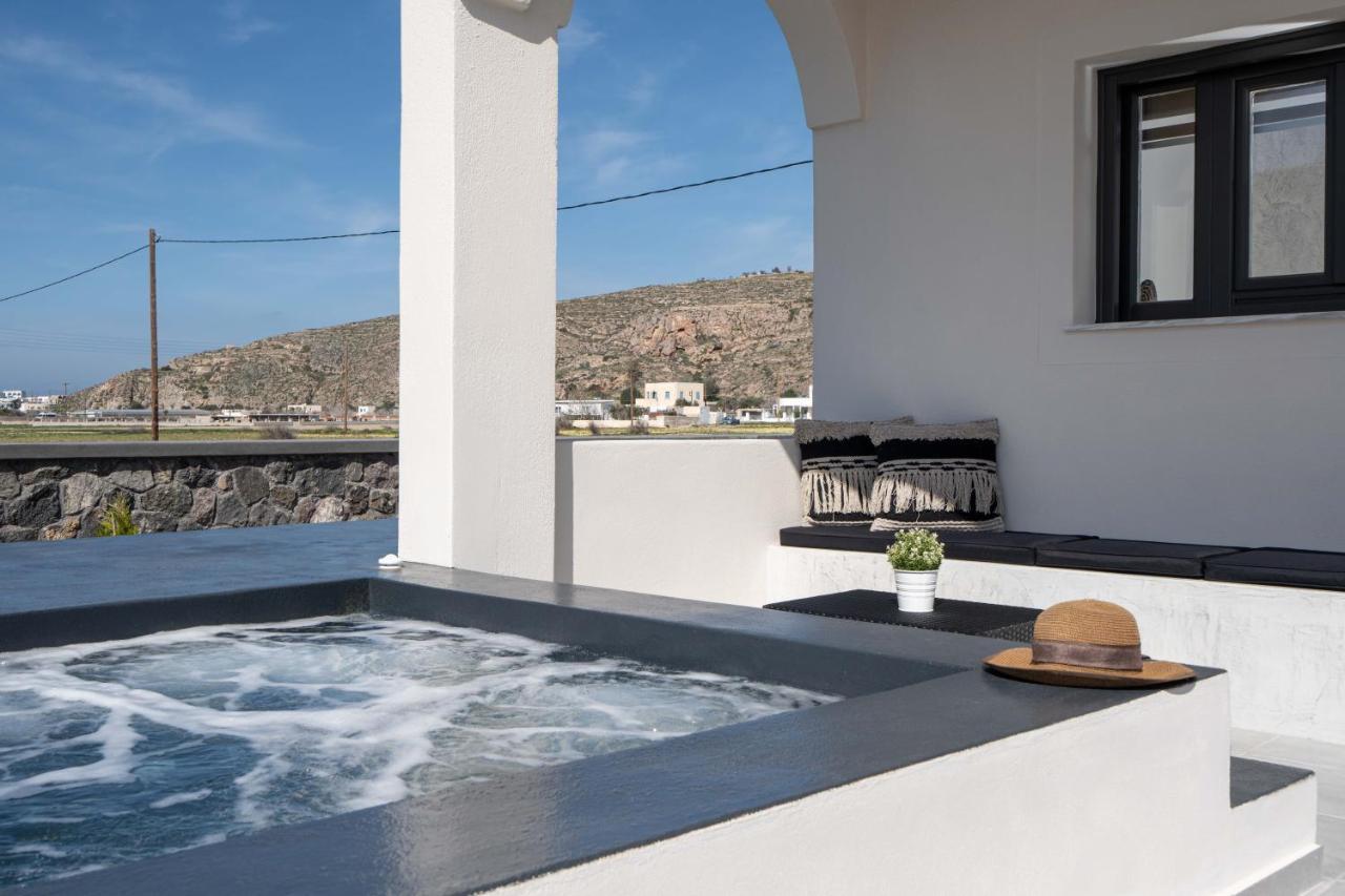 Almira Luxury Suites Perivolos  Eksteriør bilde